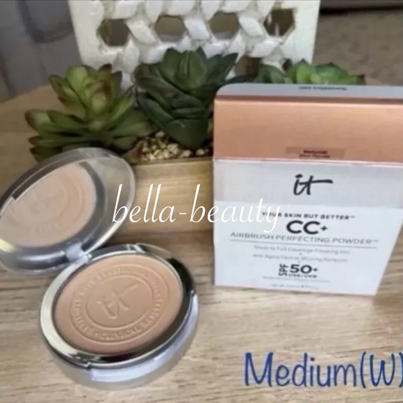 IT (MEDIUM (W) ) CC+ Airbrush Perfecting Powder SPF 50+ | ~NEW~ - Picture 1 of 2